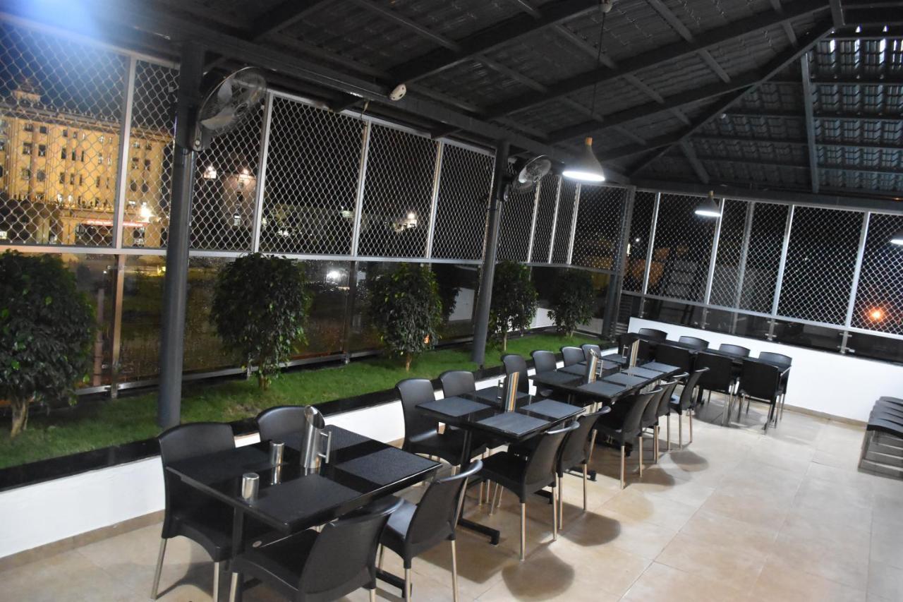מייזור Heritage Inn מראה חיצוני תמונה