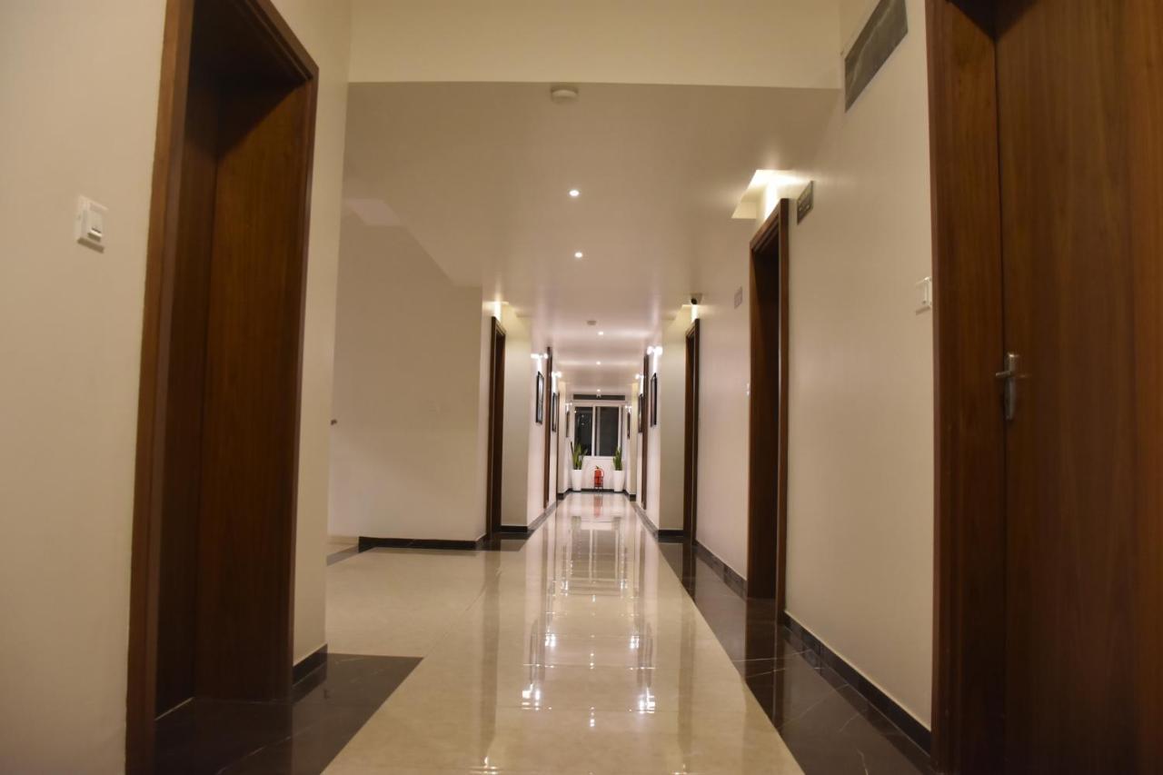 מייזור Heritage Inn מראה חיצוני תמונה