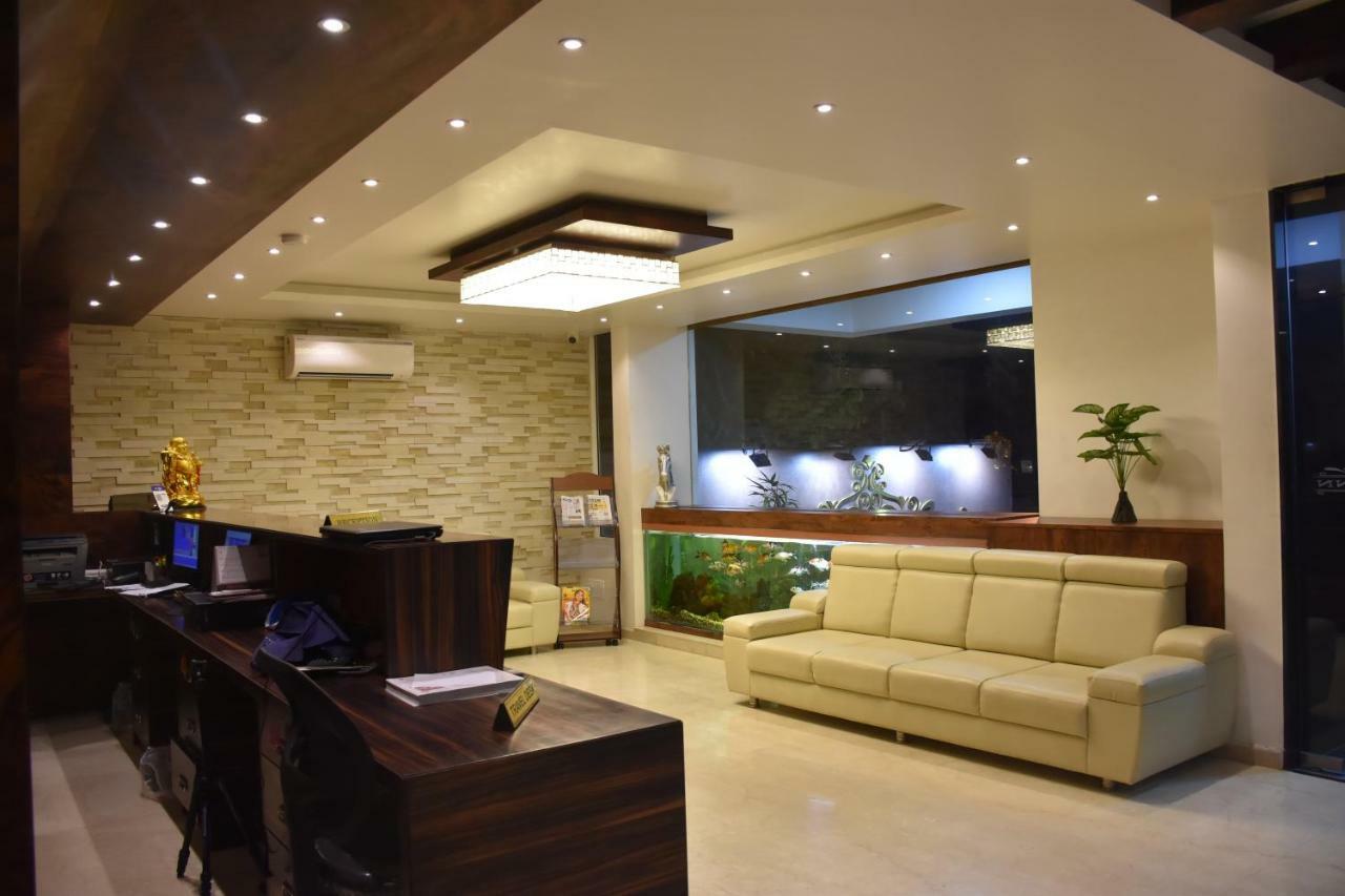 מייזור Heritage Inn מראה חיצוני תמונה