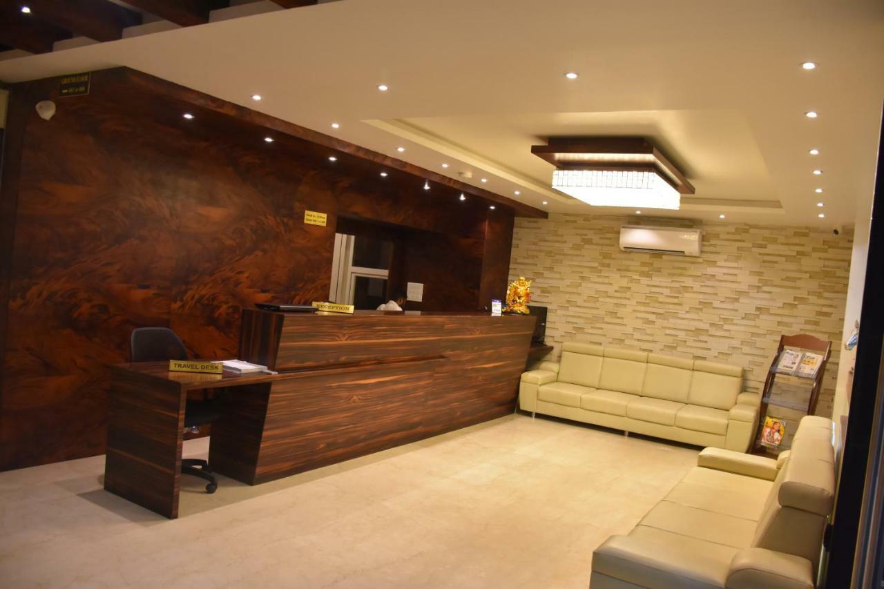 מייזור Heritage Inn מראה חיצוני תמונה