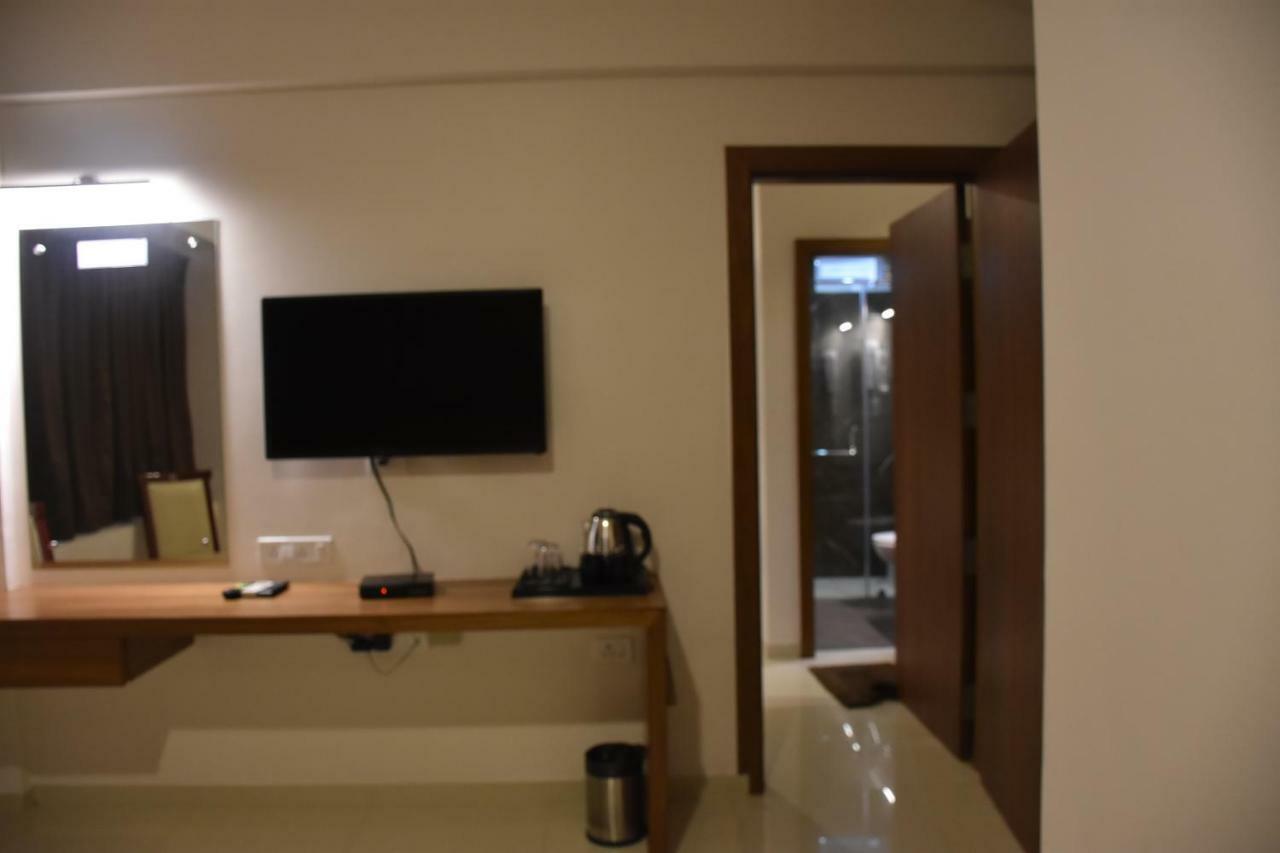 מייזור Heritage Inn מראה חיצוני תמונה